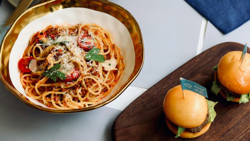 Exploring the Flavor Profiles of 唐潮酒馆 (Tang Chao Jiu Guan)